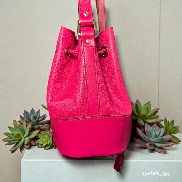 GUCCI - Pink Hilary Bucket bag - Picture 11 of 14